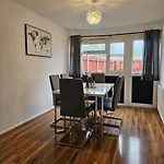 Chic Urban Gem - 3 Min From Duddeston Station